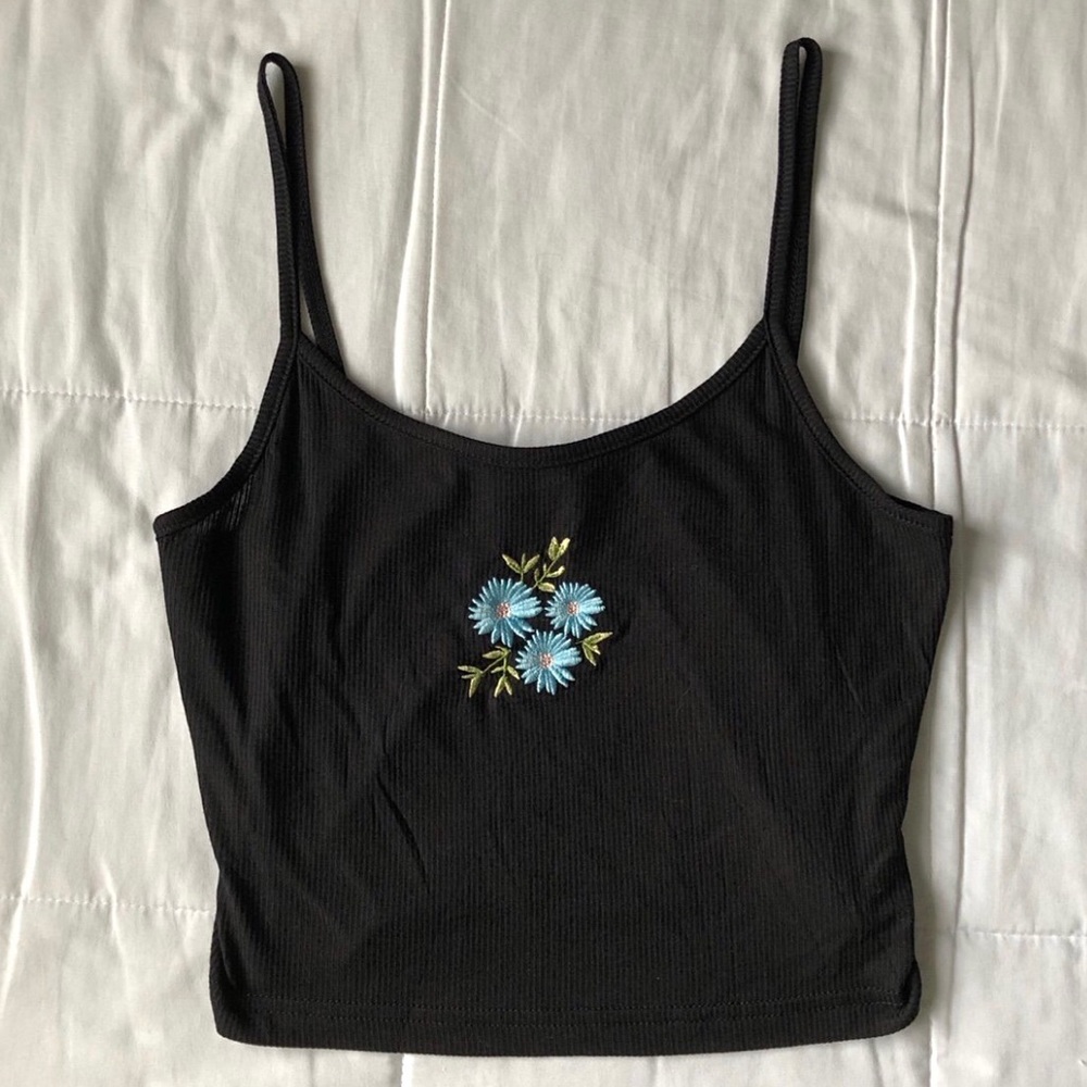 Romwe flower crop tank top